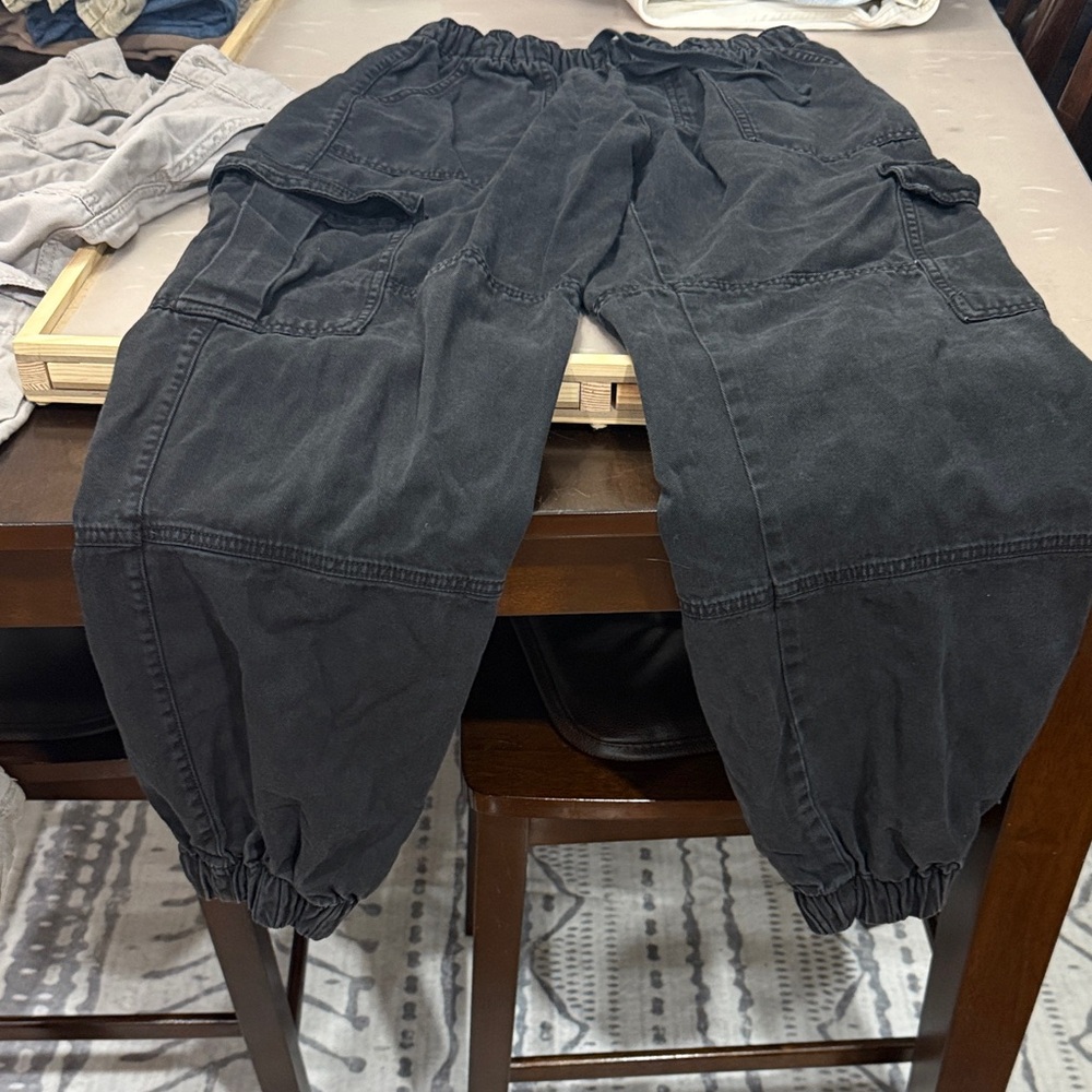 Woman’s Black and Tan Cargo Pants